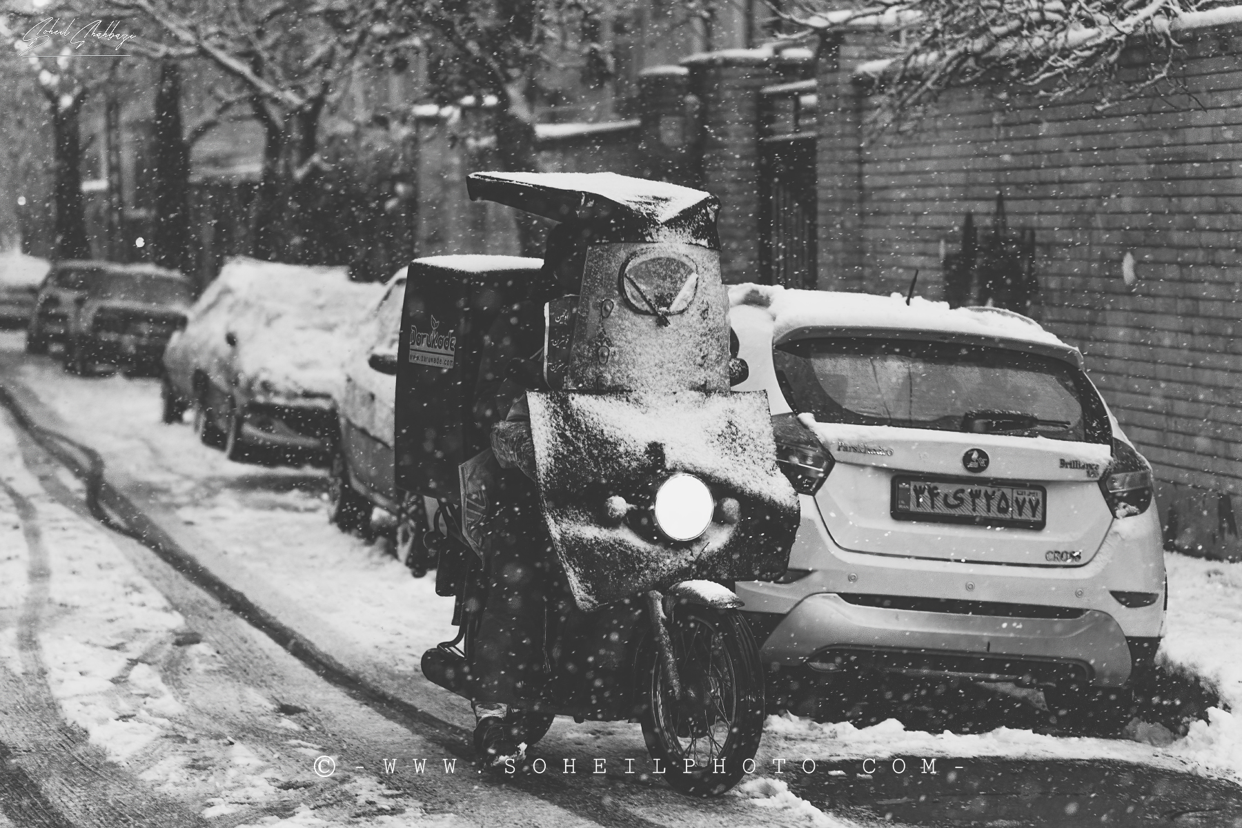 Giornata di neve a Teheran 1...