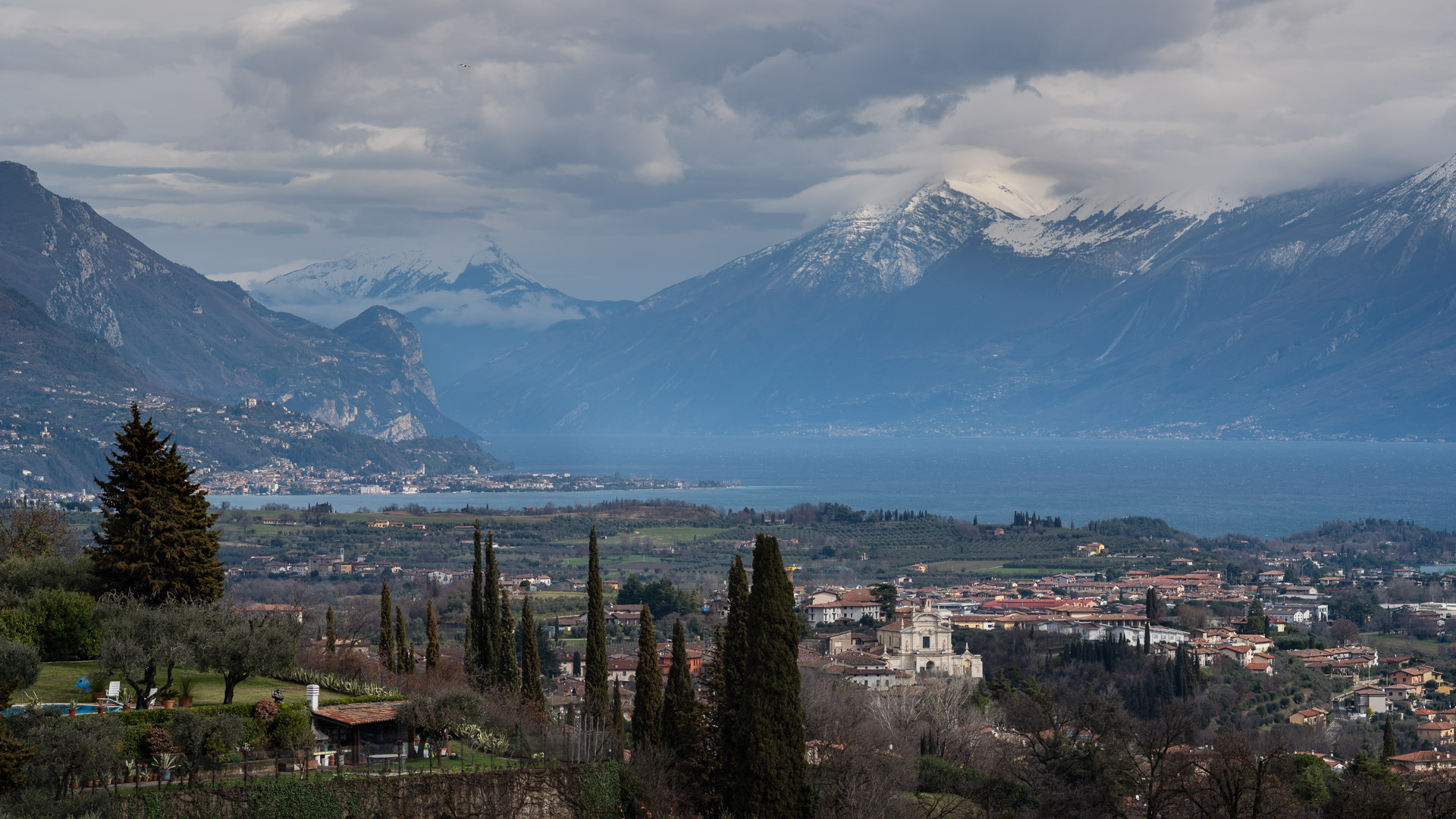 Winter view of Lake Garda...